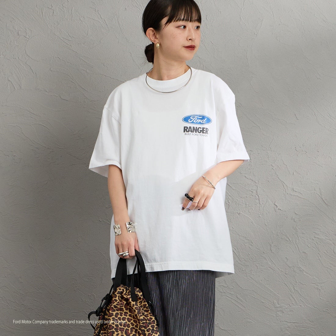 GOOD ROCK SPEED [グッドロックスピード] 別注 FORD ロゴバックプリントTシャツ [INTN-079-JF] WHITE &&モデル身長：150cm 着用サイズ：M&&