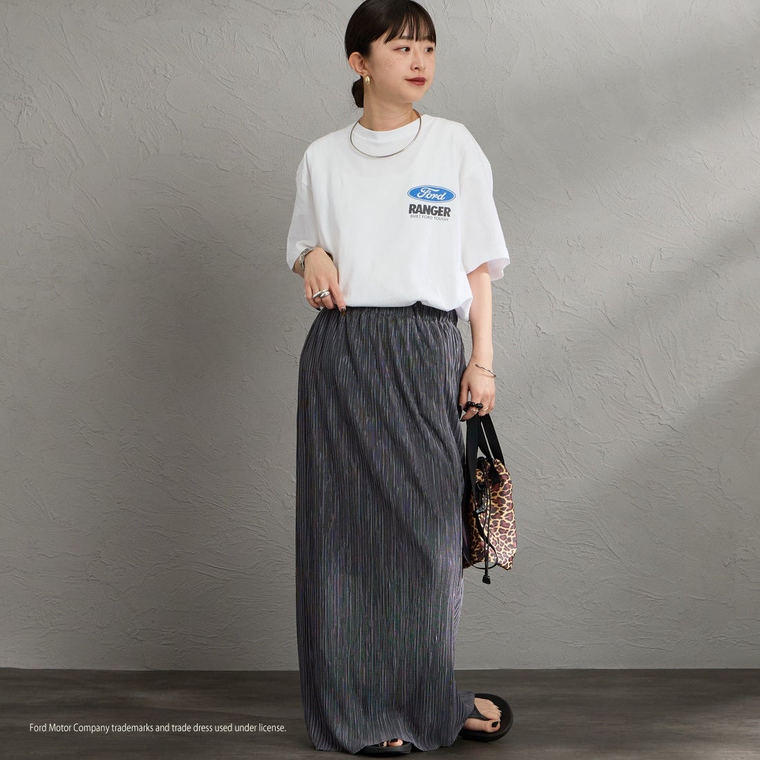 GOOD ROCK SPEED [グッドロックスピード] 別注 FORD ロゴバックプリントTシャツ [INTN-079-JF] WHITE &&モデル身長：150cm 着用サイズ：M&&
