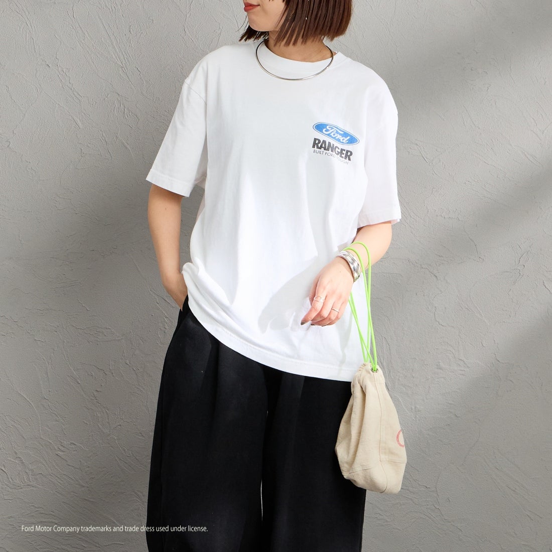 GOOD ROCK SPEED [グッドロックスピード] 別注 FORD ロゴバックプリントTシャツ [INTN-079-JF] WHITE &&モデル身長：159cm 着用サイズ：M&&