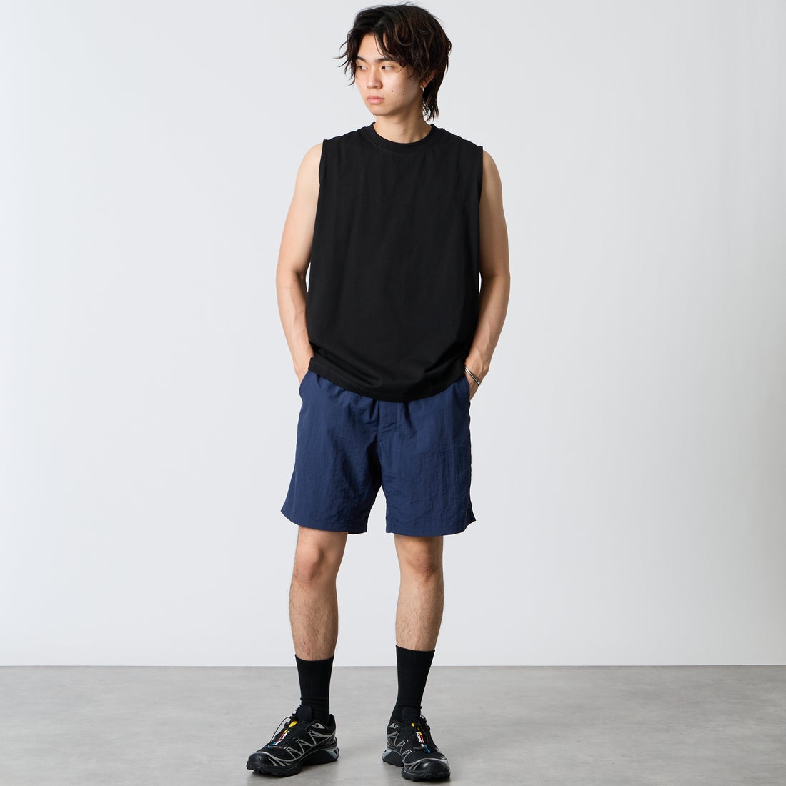 SLICK [スリック] ヘビーウェイト SORONAジャージーノースリーブTシャツ [5230275] 700 BLACK &&モデル身長：177cm 着用サイズ：1&&