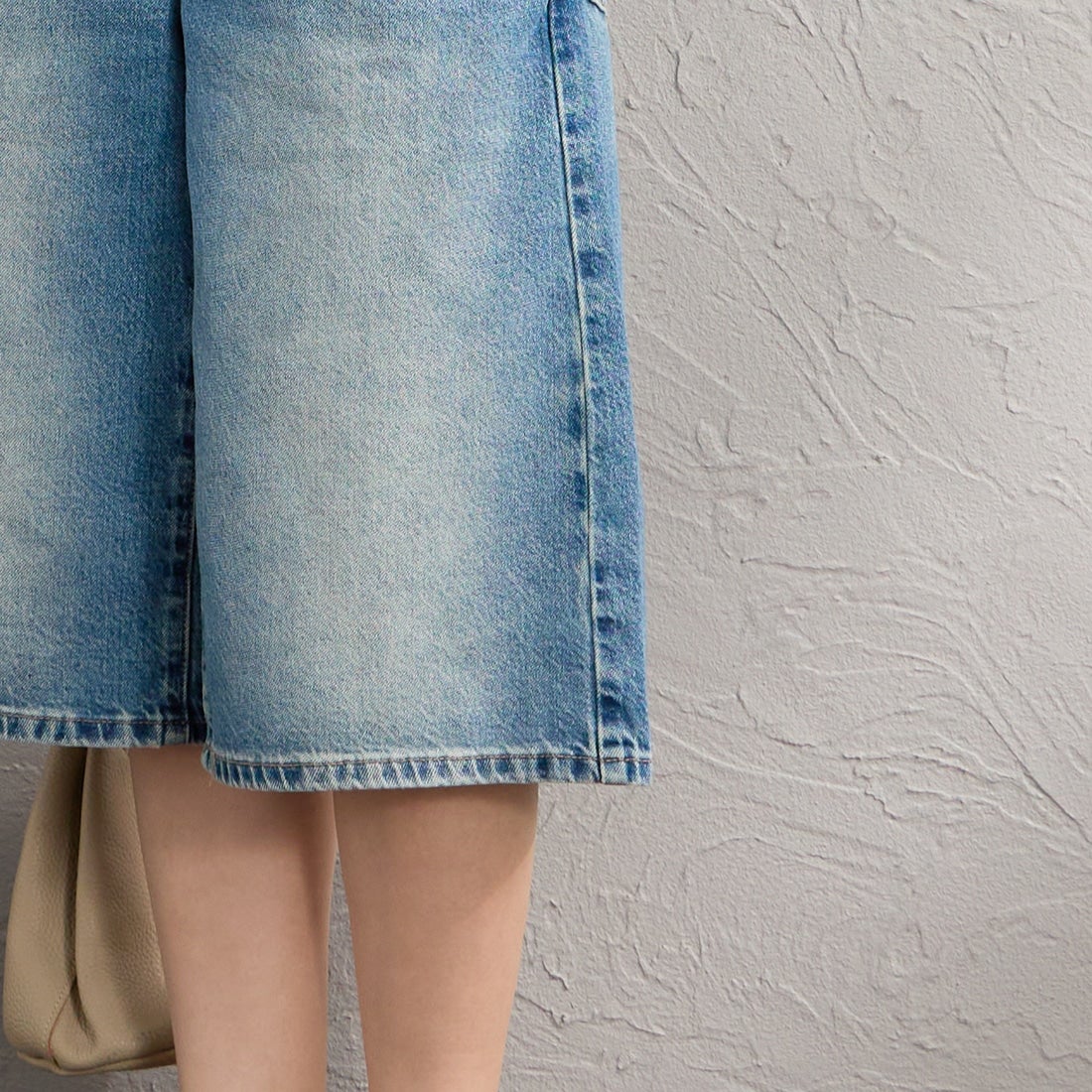 LEVI'S [リーバイス] スーパーバギージョーツ [005DT-00] 02 HAZY TI &&モデル身長：162cm 着用サイズ：25&&