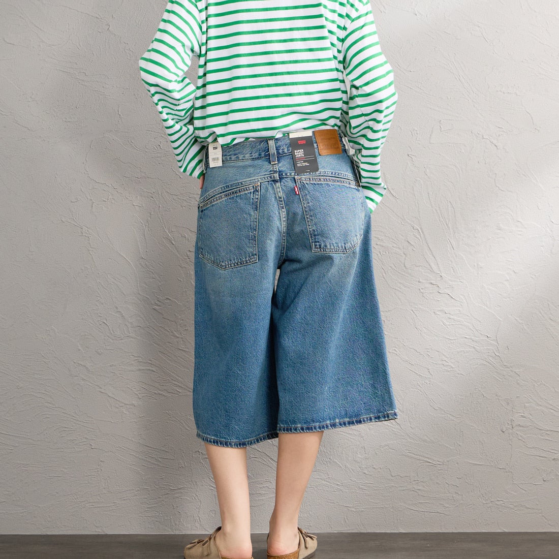 LEVI'S [リーバイス] スーパーバギージョーツ [005DT-00] 02 HAZY TI &&モデル身長：162cm 着用サイズ：26&&