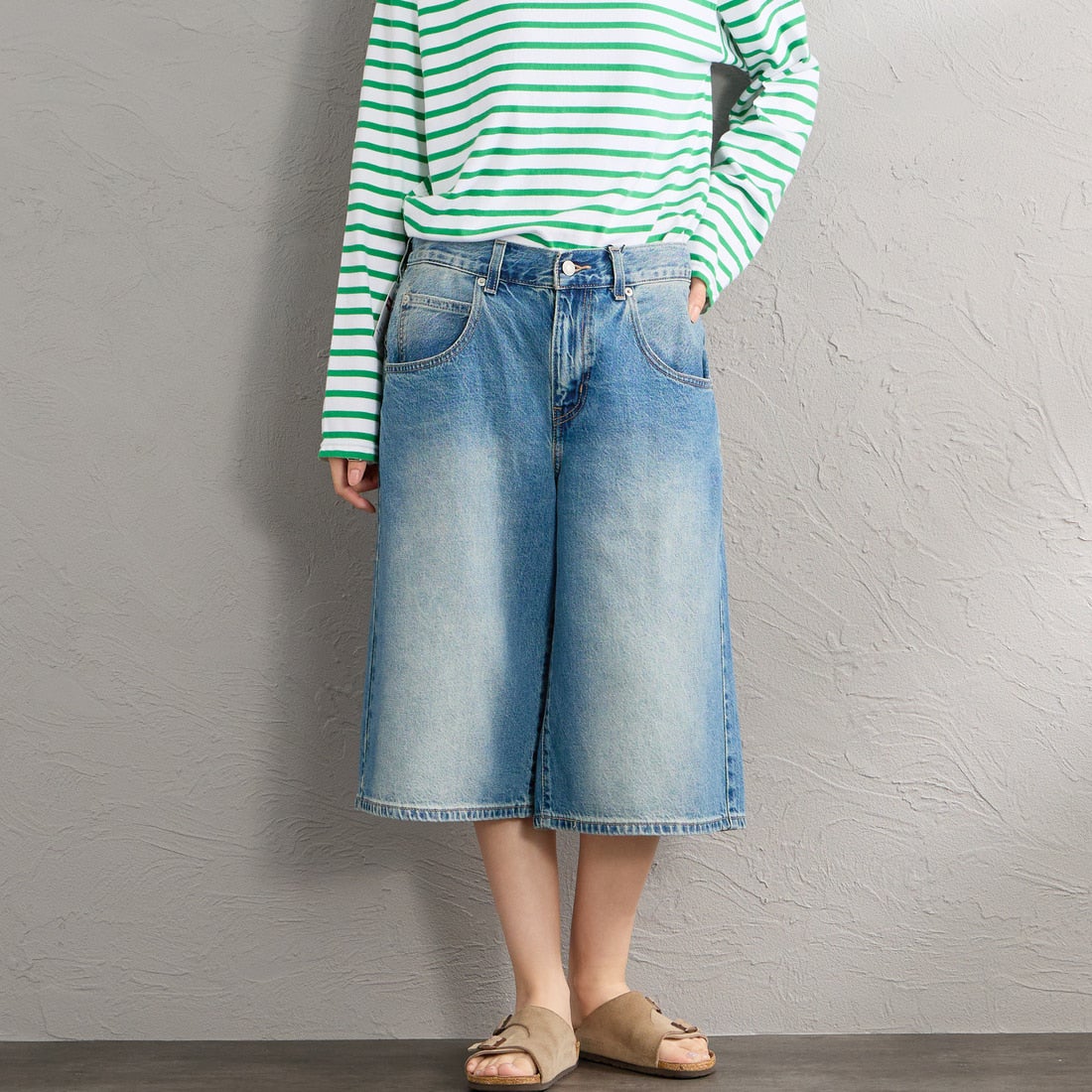 LEVI'S [リーバイス] スーパーバギージョーツ [005DT-00] 02 HAZY TI &&モデル身長：162cm 着用サイズ：27&&