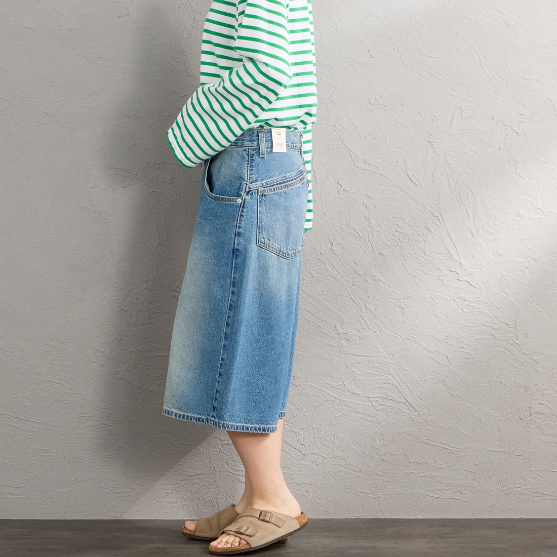 LEVI'S [リーバイス] スーパーバギージョーツ [005DT-00] 02 HAZY TI &&モデル身長：162cm 着用サイズ：27&&