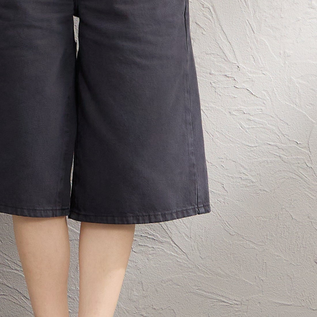 LEVI'S [リーバイス] スーパーバギージョーツ [005DT-00] 04 CHIPPED &&モデル身長：160cm 着用サイズ：25&&