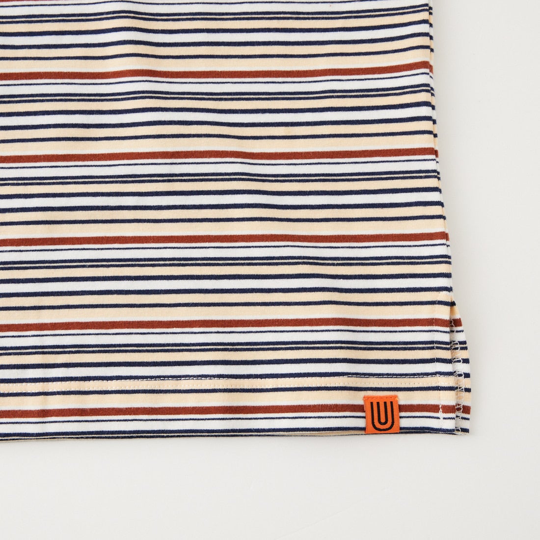UNIVERSAL OVERALL [ユニバーサルオーバーオール] 別注 ワンポイントロゴ刺繍 ノースリーブカットソー [U2612250IN-JF] BEG BORDER