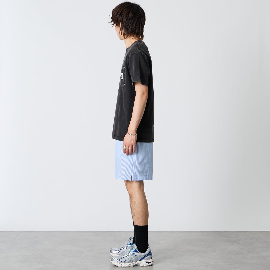 NIKE SWIM [ナイキスイム] ブレイカーリップル 7インチボレーショーツ [NESSG506] N434 ﾌﾞﾙｰｸ &&モデル身長：177cm 着用サイズ：L&&