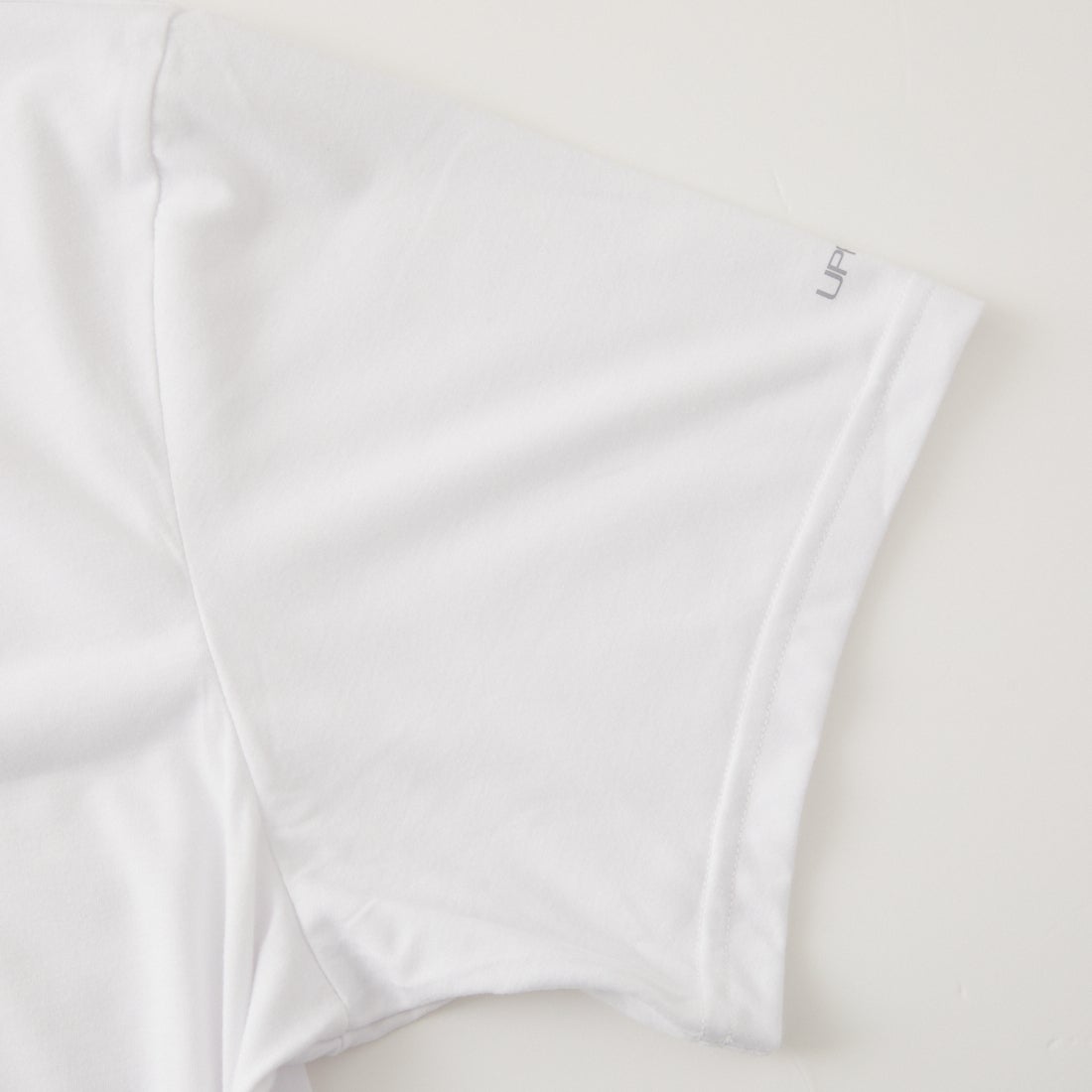 NIKE SWIM [ナイキスイム] メンズ スペック半袖ハイドロガード [NESSG523] N100 ﾎﾜｲﾄ