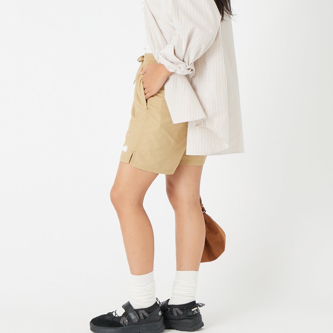 NIKE SWIM [ナイキスイム] AF1パッチリサイクルナイロンショーツ [NESSF509] N241 ﾊﾟﾗｼｭ &&モデル身長：162cm 着用サイズ：S&&