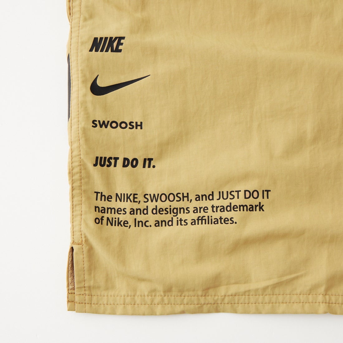 NIKE SWIM [ナイキスイム] グラフィックスペック 7インチボレーショーツ [NESSF508] N241 ﾊﾟﾗｼｭ