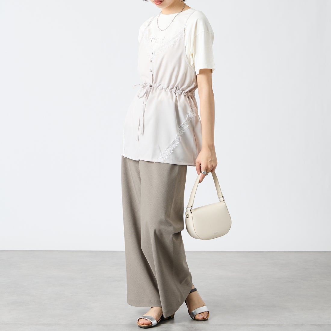 &g'aime [アンジェム] レースチュニックビスチェ [293-68216] ｴｸﾘｭ &&モデル身長：162cm 着用サイズ：F&&