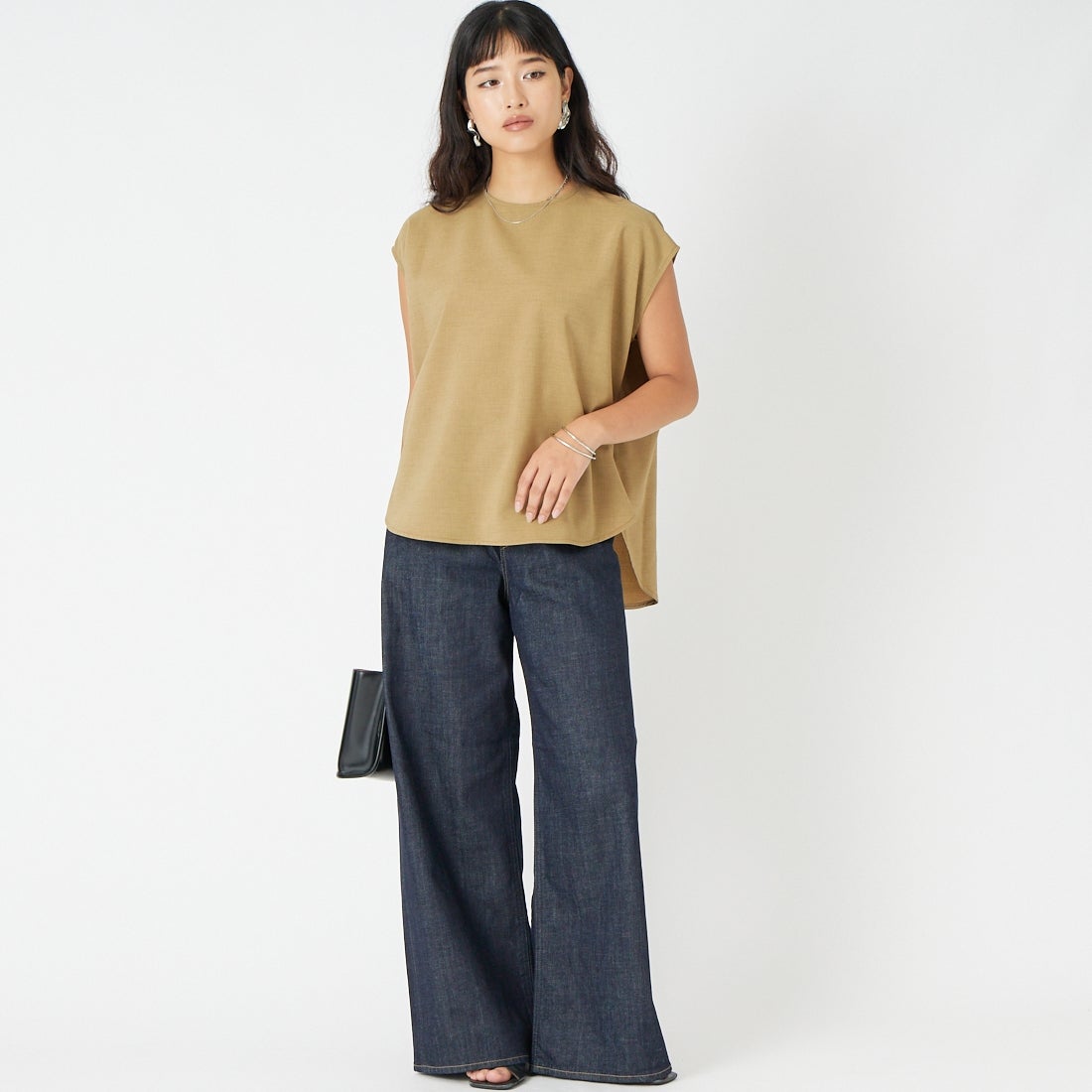 Jeans Factory Clothes [ジーンズファクトリークローズ] リネンライクポプリンプルオーバー [21268059] 033 ﾍﾞｰｼﾞｭ &&モデル身長：162cm 着用サイズ：F&&