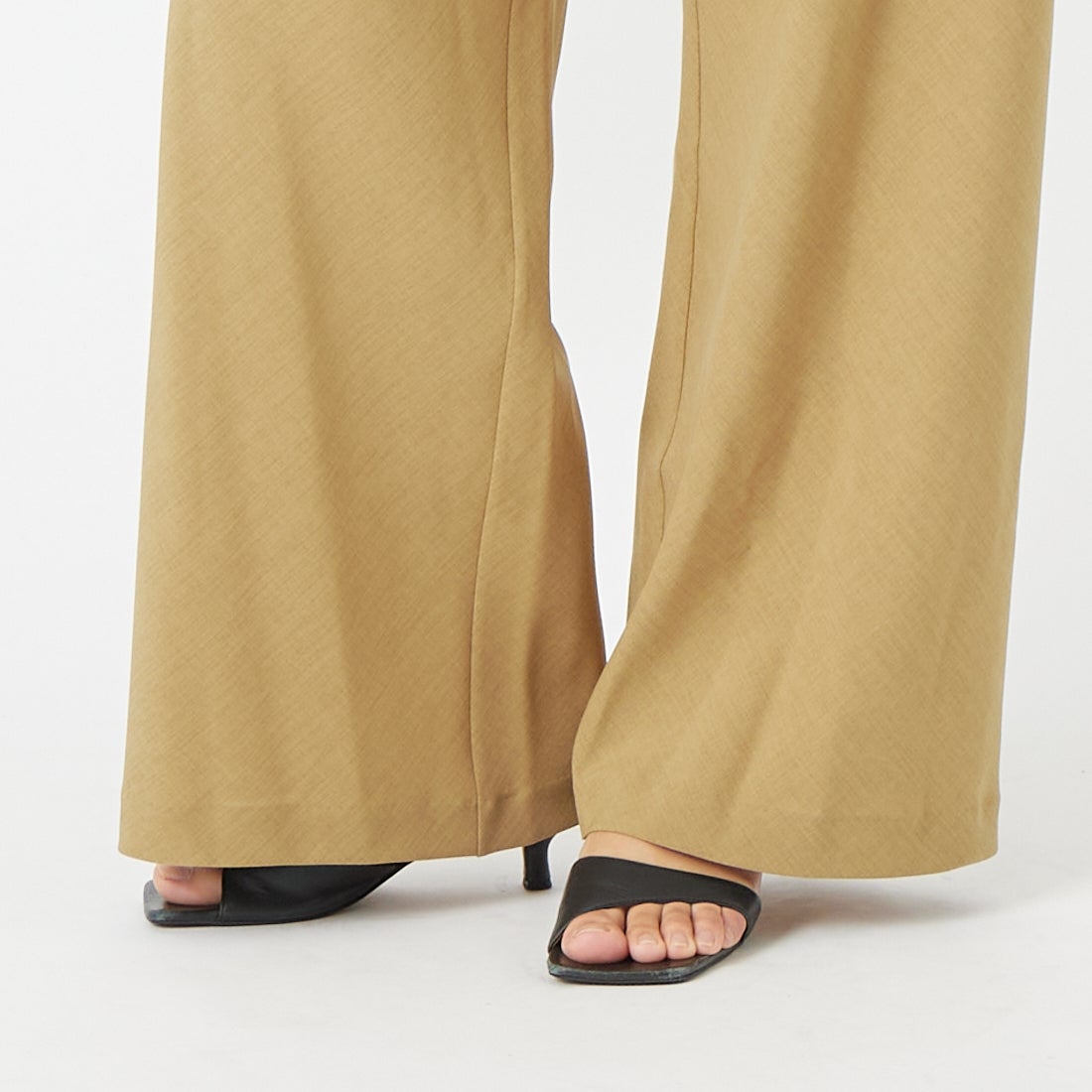 Jeans Factory Clothes [ジーンズファクトリークローズ] リネンライクポプリンバイアスパンツ [21268060] 033 ﾍﾞｰｼﾞｭ &&モデル身長：162cm 着用サイズ：36&&