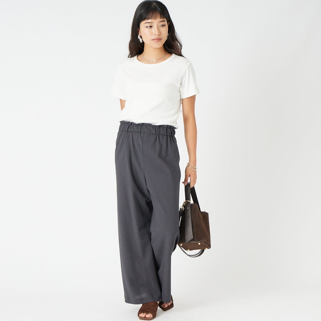 Jeans Factory Clothes [ジーンズファクトリークローズ] リネンライクポプリンバイアスパンツ [21268060] 003 ﾁｬｺｰﾙ &&モデル身長：162cm 着用サイズ：36&&