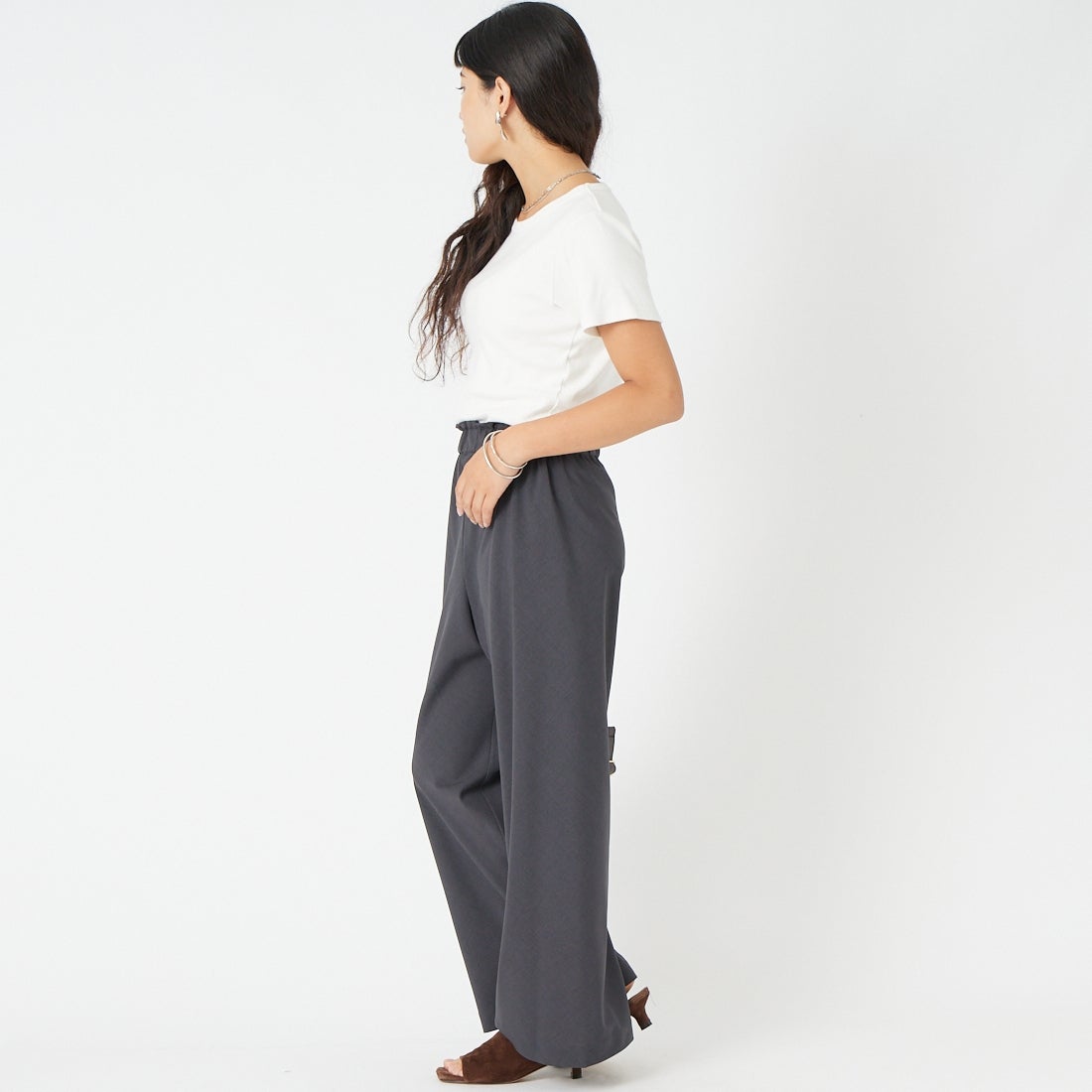 Jeans Factory Clothes [ジーンズファクトリークローズ] リネンライクポプリンバイアスパンツ [21268060] 003 ﾁｬｺｰﾙ &&モデル身長：162cm 着用サイズ：36&&