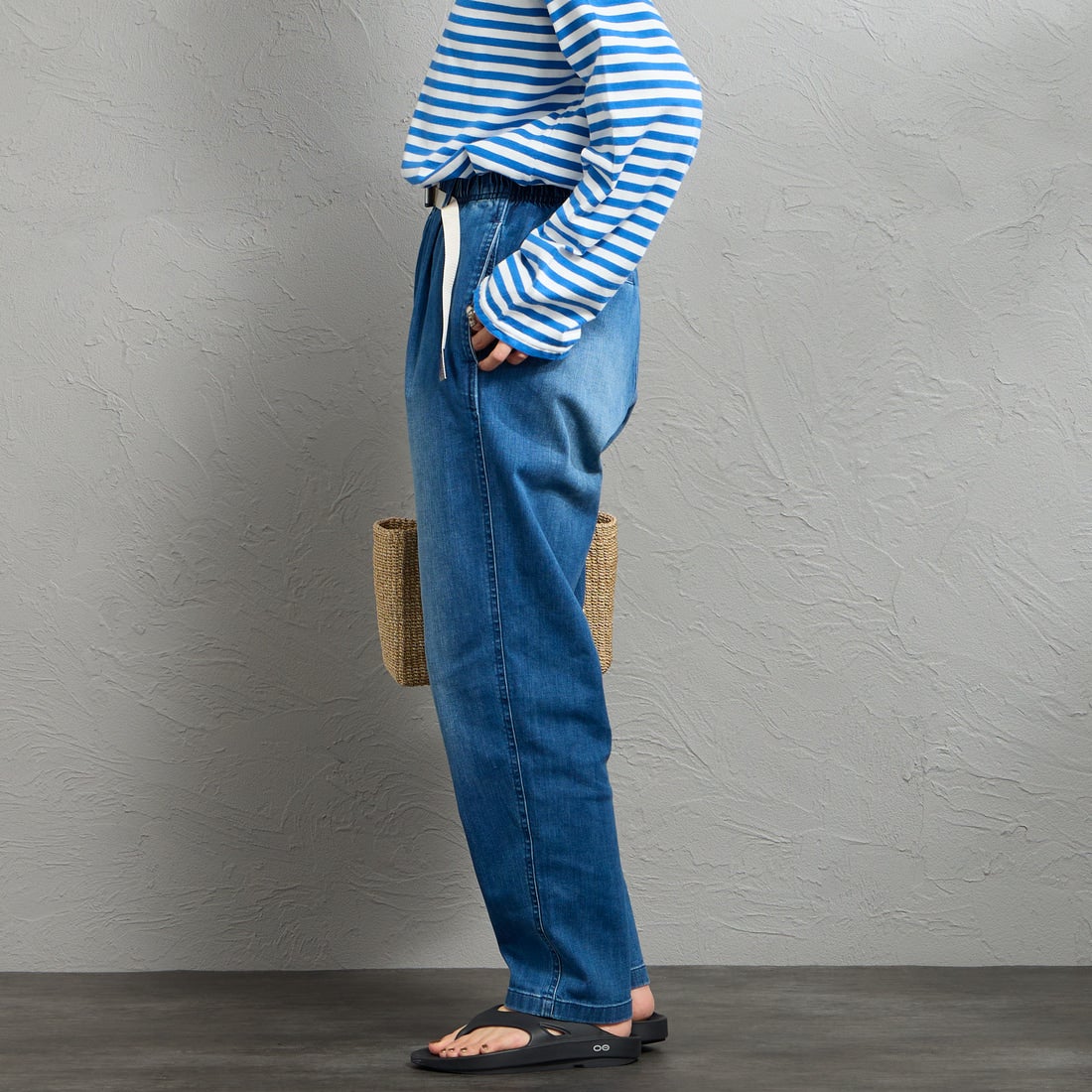 GRAMiCCi [グラミチ] 別注 ストレッチデニム エブリデイパンツ [DENIM-EVERYDAY-JF] DARK USED &&モデル身長：158cm 着用サイズ：S&&