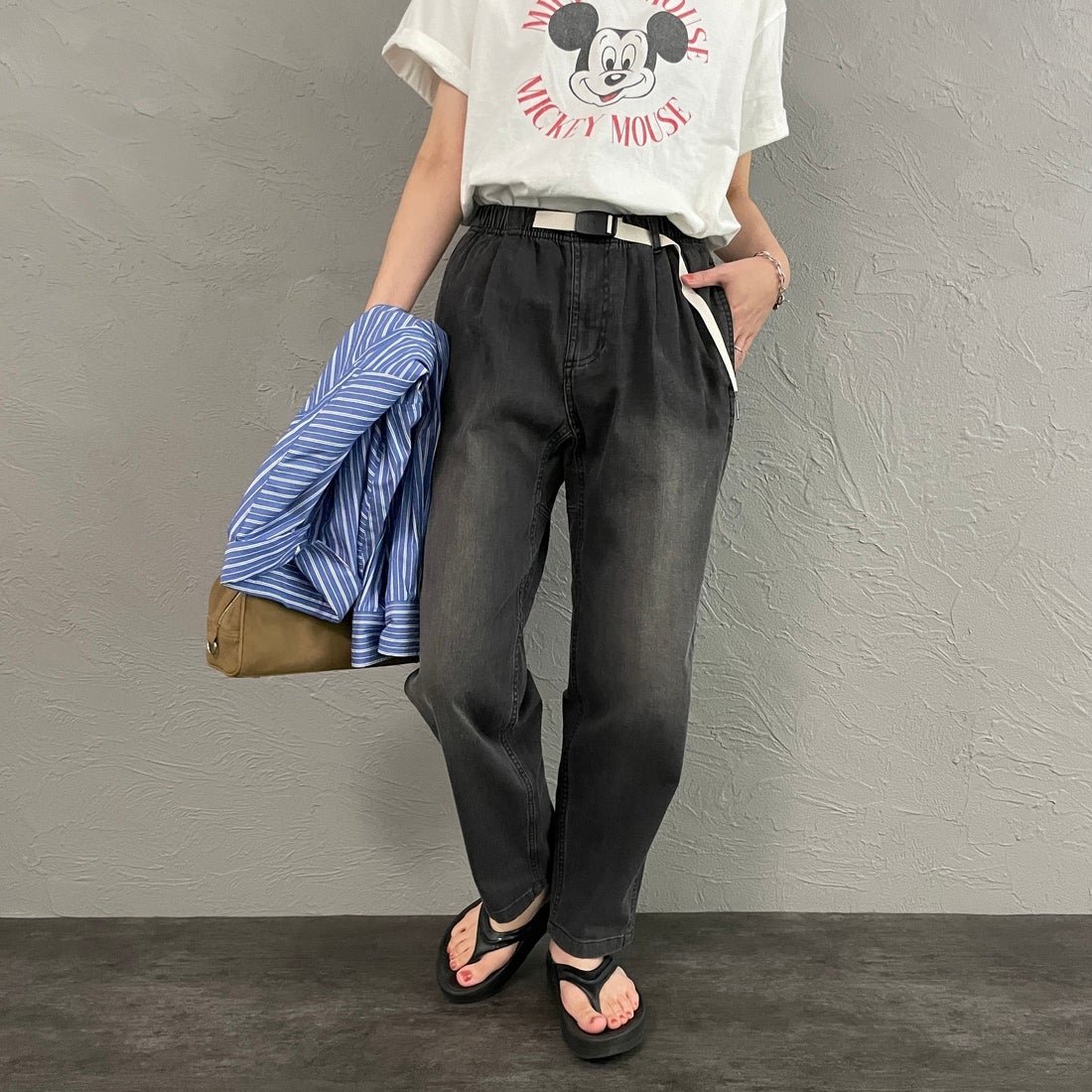 GRAMiCCi [グラミチ] 別注 ストレッチデニム エブリデイパンツ [DENIM-EVERYDAY-JF] BLACK USED &&モデル身長：160cm 着用サイズ：S&&