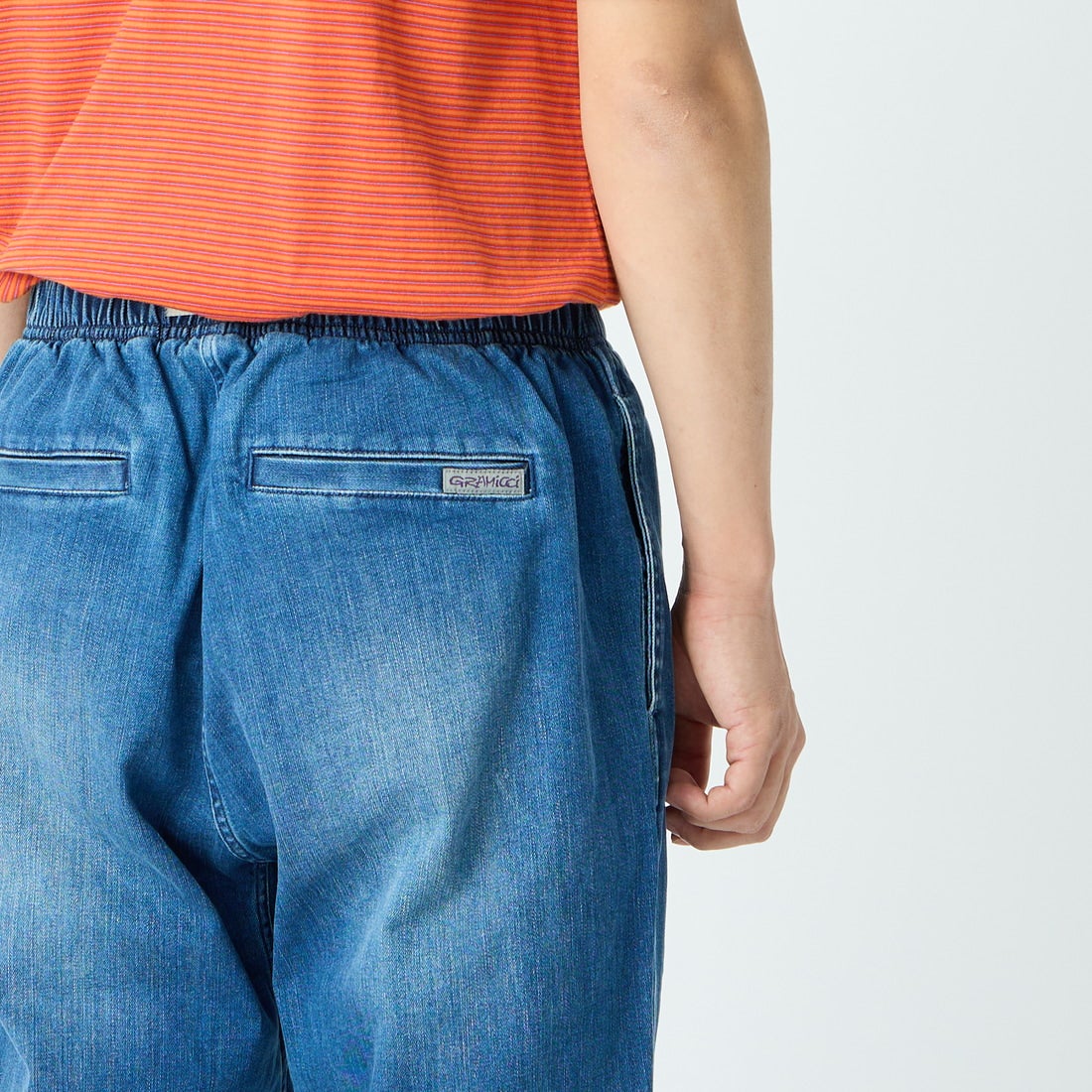 GRAMiCCi [グラミチ] 別注 ストレッチデニム エブリデイパンツ [DENIM-EVERYDAY-JF] DARK USED &&モデル身長：179cm 着用サイズ：L&&