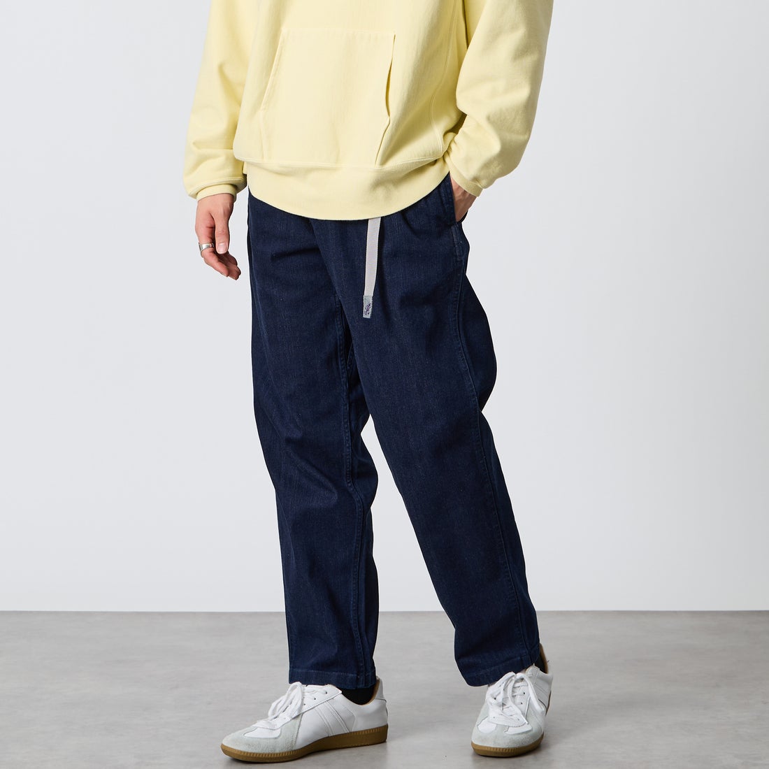 GRAMiCCi [グラミチ] 別注 ストレッチデニム エブリデイパンツ [DENIM-EVERYDAY-JF] ONE WASH &&モデル身長：177cm 着用サイズ：L&&