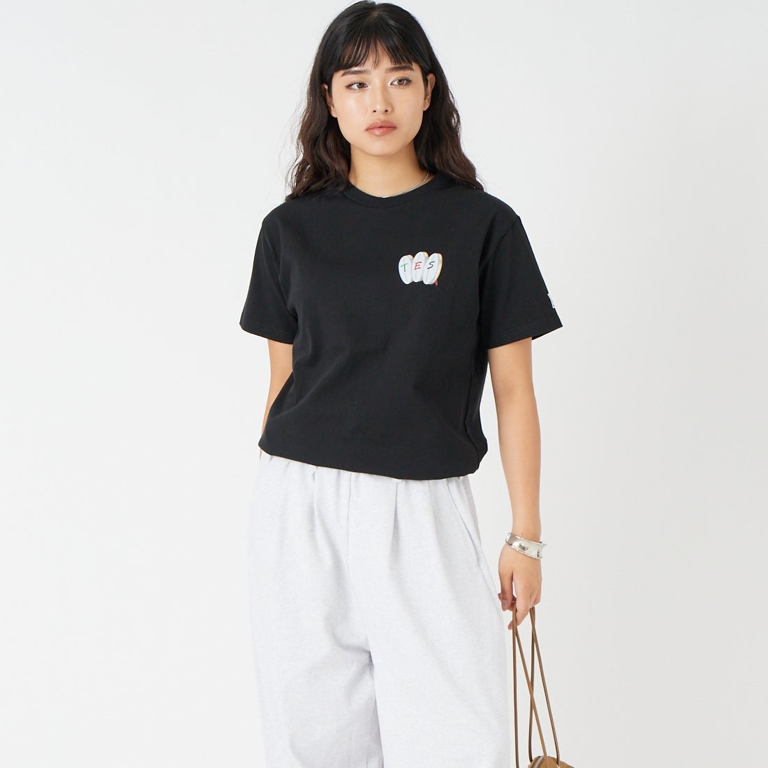 The Endless Summer [エンドレスサマー] YAKUMAN ショートスリーブTシャツ [FH-26574344] 01 BLACK &&モデル身長：162cm 着用サイズ：S&&