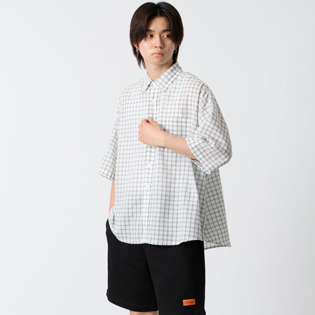 Jeans Factory Clothes [ジーンズファクトリークローズ] ショートスリーブ ビッグボタンダウンシャツ [JFC-262-059] G WH/BK CH &&モデル身長：177cm 着用サイズ：M&&