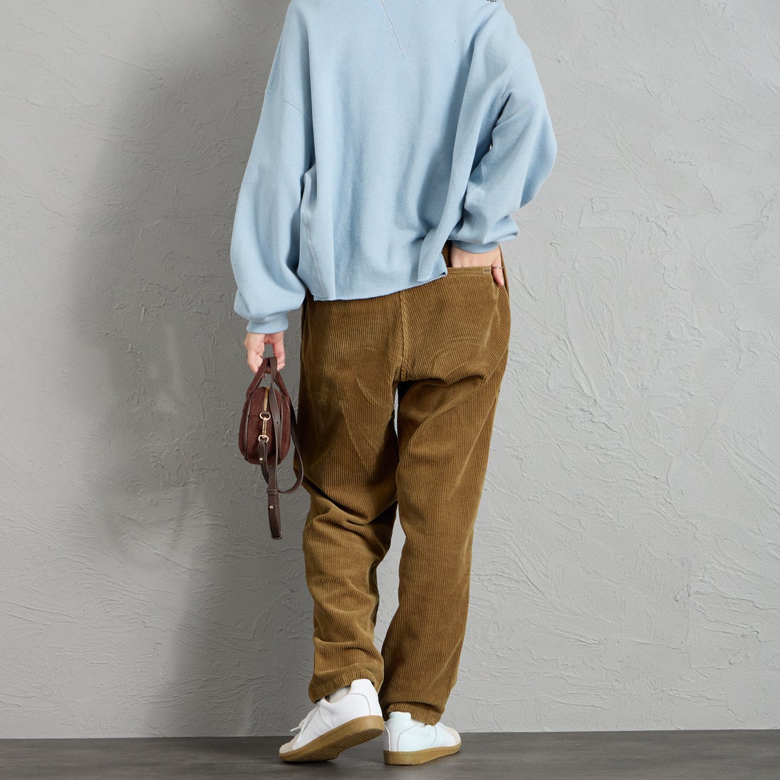 Gramicci [グラミチ] 別注 コーデュロイ エブリデイパンツ [GMP6-F1026-JF] CAMEL &&モデル身長：162cm 着用サイズ：S&&