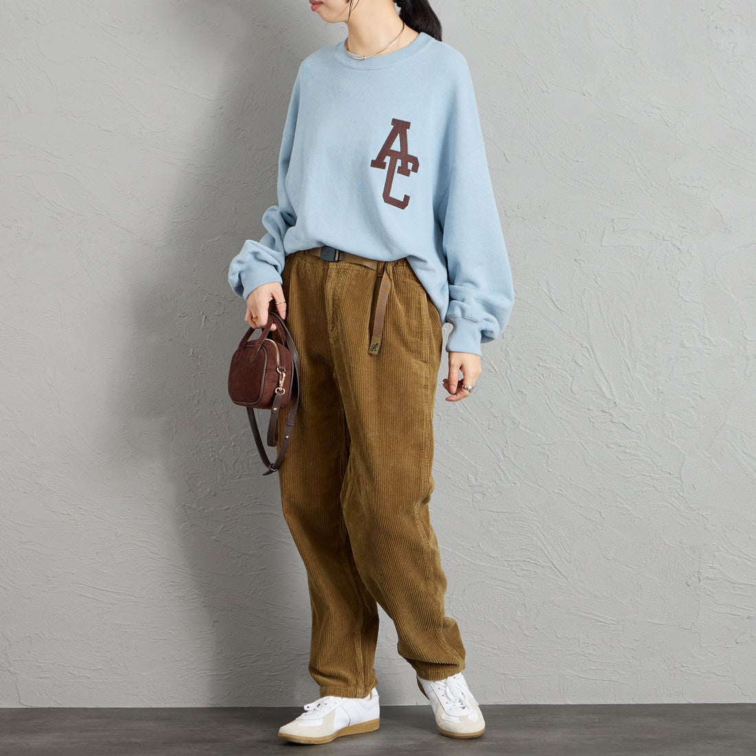 GRAMiCCi [グラミチ] 別注 コーデュロイ エブリデイパンツ [GMP6-F1026-JF] CAMEL &&モデル身長：162cm 着用サイズ：S&&