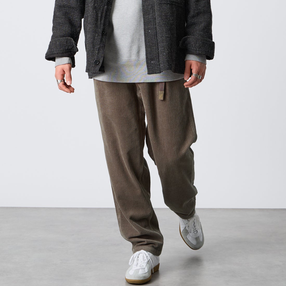 GREIGE&&モデル身長：177cm 着用サイズ：L&&