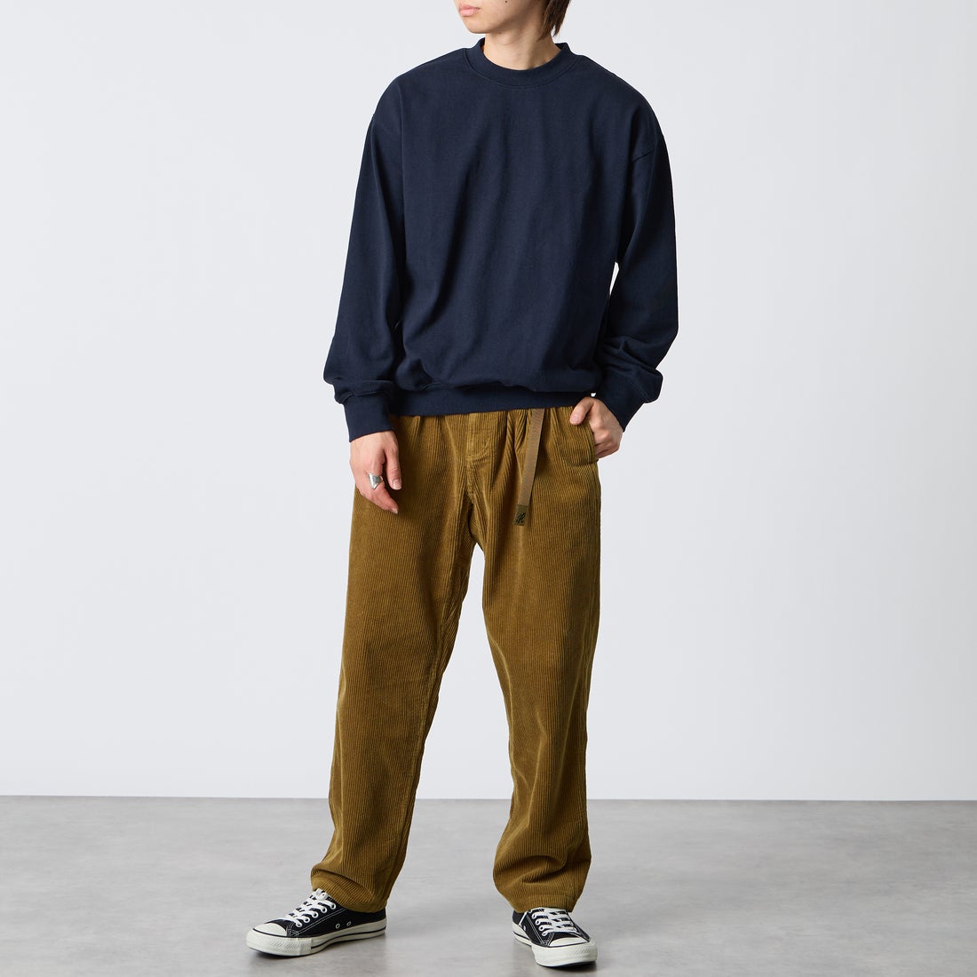 GRAMiCCi [グラミチ] 別注 コーデュロイ エブリデイパンツ [GMP6-F1026-JF] CAMEL &&モデル身長：177cm 着用サイズ：L&&
