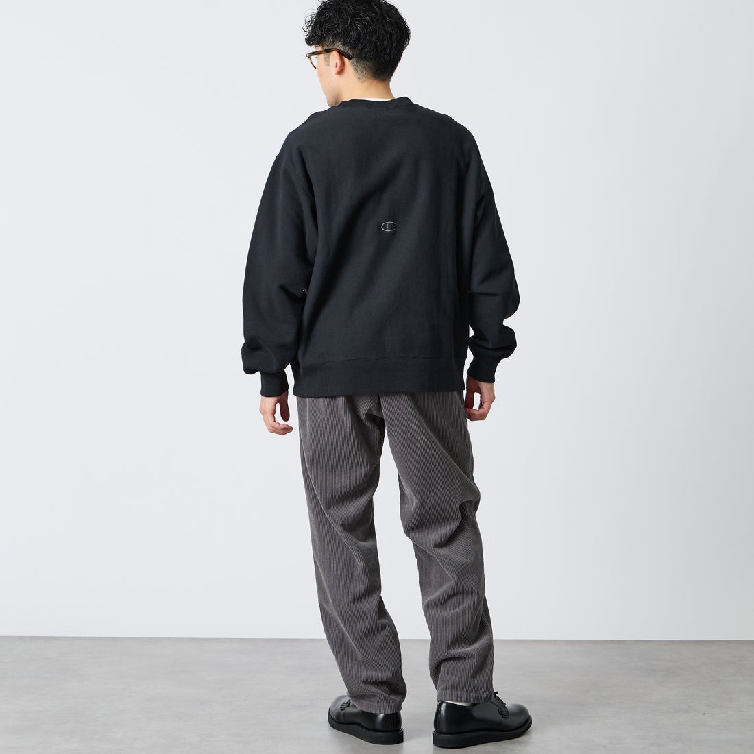 GRAMiCCi [グラミチ] 別注 コーデュロイ エブリデイパンツ [GMP6-F1026-JF] CHARCOAL &&モデル身長：168cm 着用サイズ：L&&