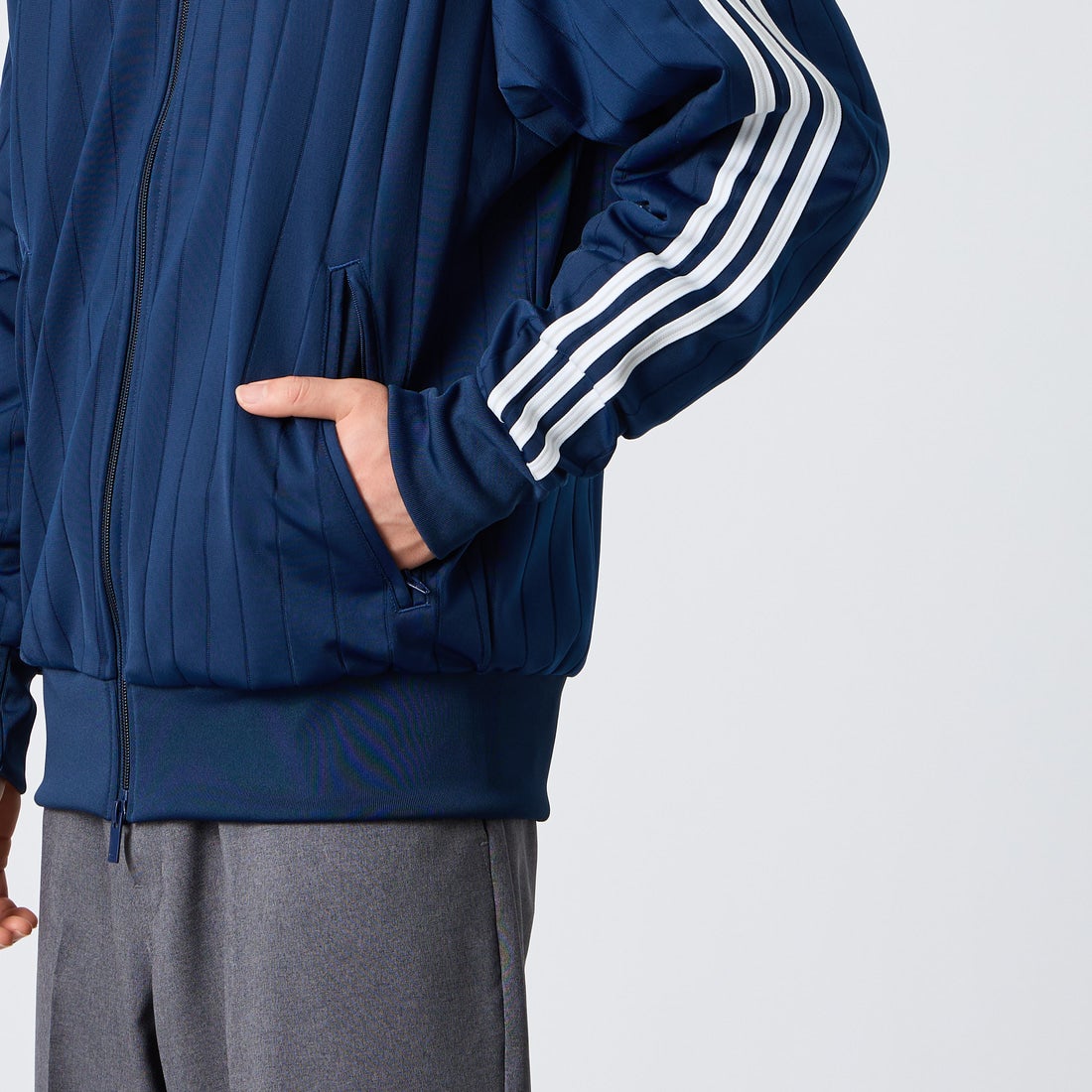 adidas Originals [アディダス オリジナルス] ファイヤーバード トラックジャケット(限定展開) [HM365-JF] KE4128 &&モデル身長：177cm 着用サイズ：L&&