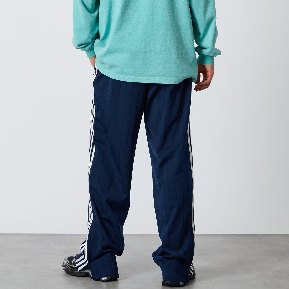 adidas Originals [アディダス オリジナルス] ファイヤーバード トラックパンツ(限定展開) [QD591-JF] KE4135 &&モデル身長：177cm 着用サイズ：L&&