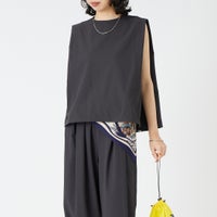 BLACK&&モデル身長：162cm 着用サイズ：F&&