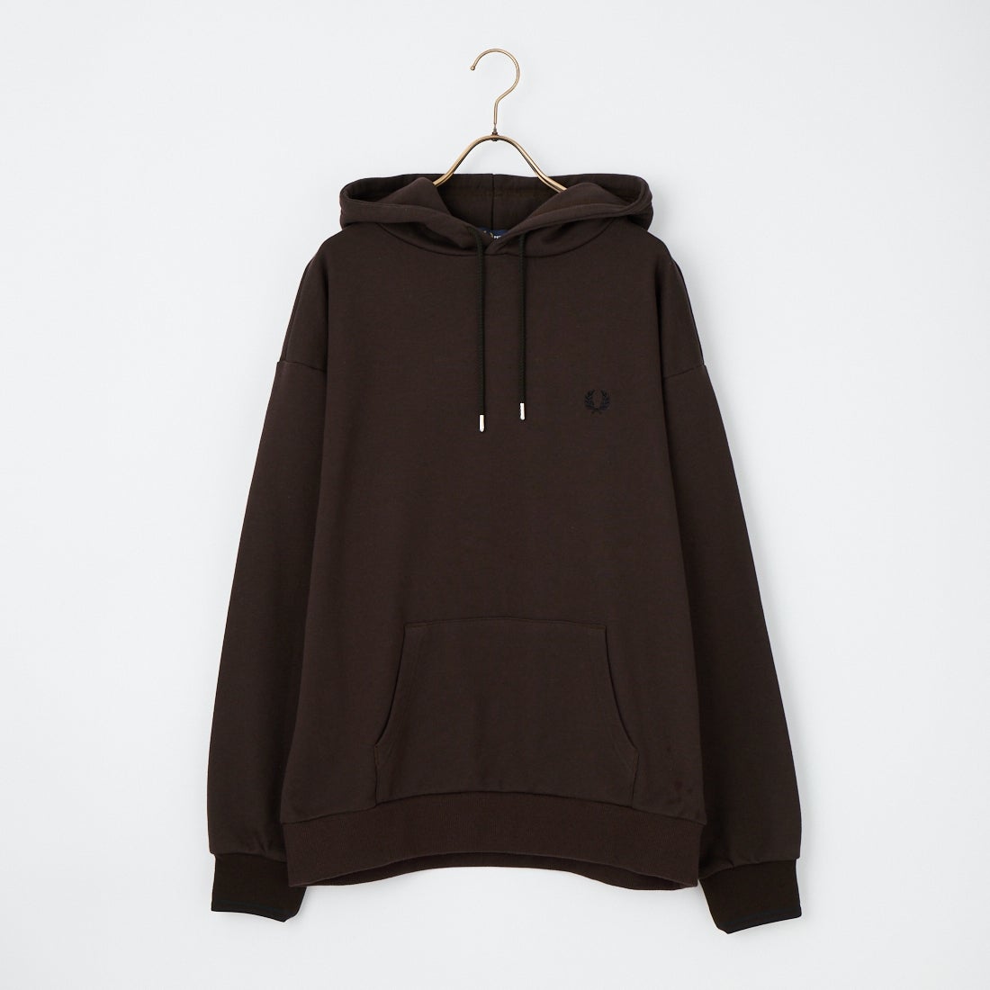 FRED PERRY [フレッドペリー] 別注 フードロゴ刺繍スウェットパーカー [FPM-26A-012JF] RICH BROWN