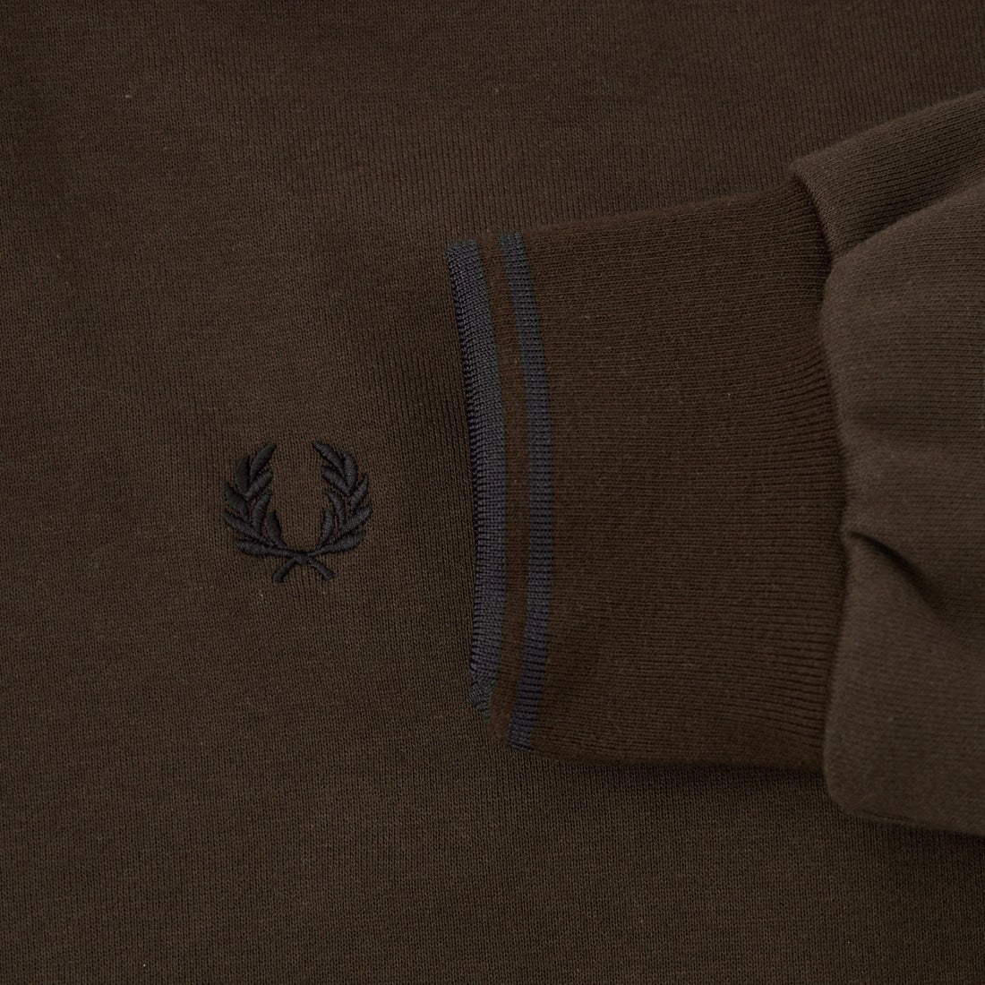 FRED PERRY [フレッドペリー] 別注 フードロゴ刺繍スウェットパーカー [FPM-26A-012JF] RICH BROWN