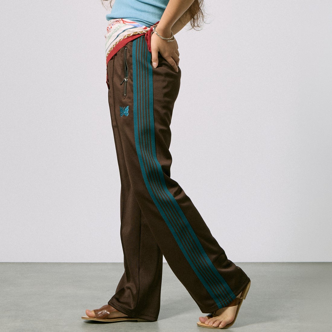 BROWN&&モデル身長：162cm 着用サイズ：1&&