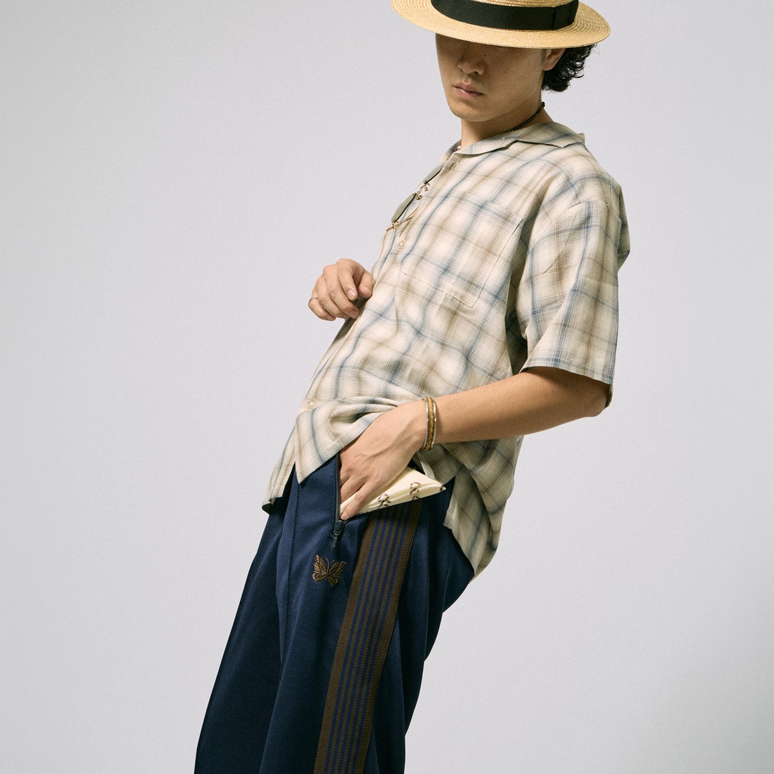 Needles [ニードルズ] 別注 レギュラートラックパンツ [SX1663-JF] NAVY &&モデル身長：171cm 着用サイズ：L&&