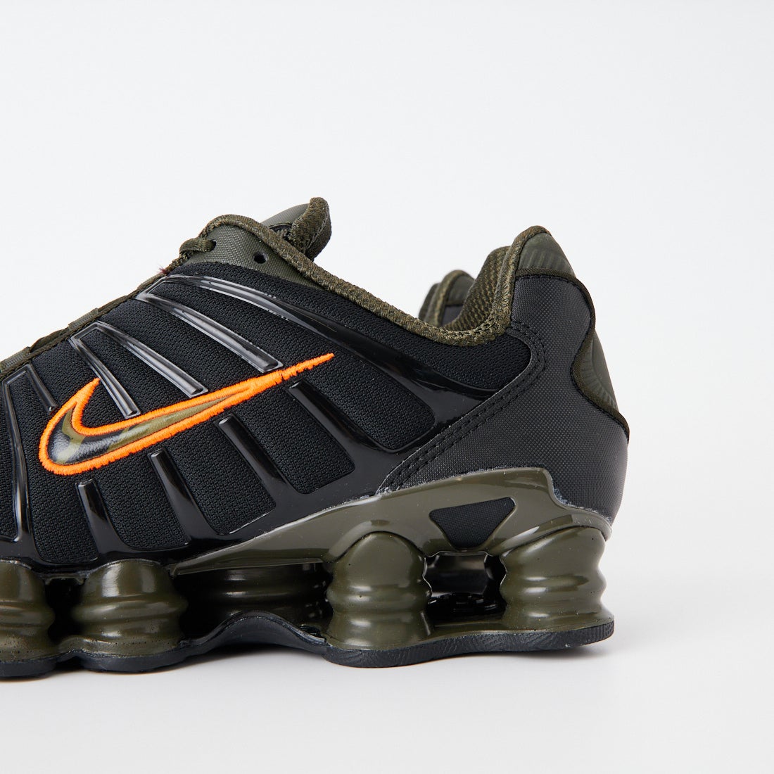 NIKE [ナイキ] ショックス TL SE [IR0918] 001 BLACK