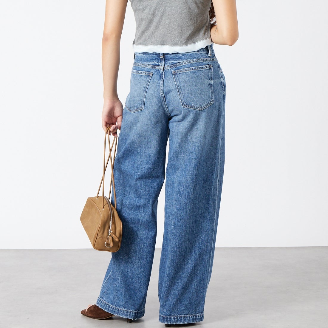 RED CARD TOKYO [レッドカード トーキョー] ルーズストレートデニム Edit [70W13701IMD] K-IND MID &&モデル身長：162cm 着用サイズ：22&&
