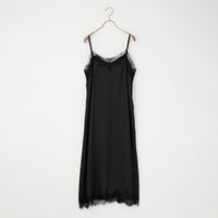 19 BLACK