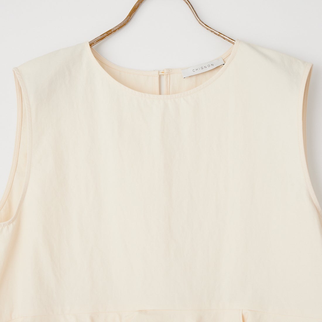 CHIGNON [シニヨン] ソフトタフタペプラムブラウス [1863-603KK] IVORY