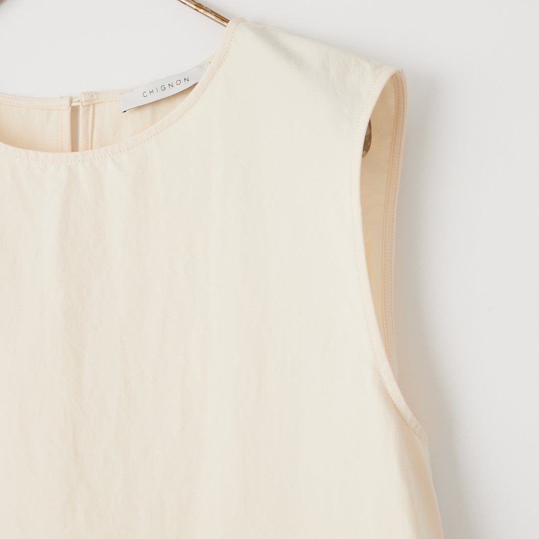 CHIGNON [シニヨン] ソフトタフタペプラムブラウス [1863-603KK] IVORY