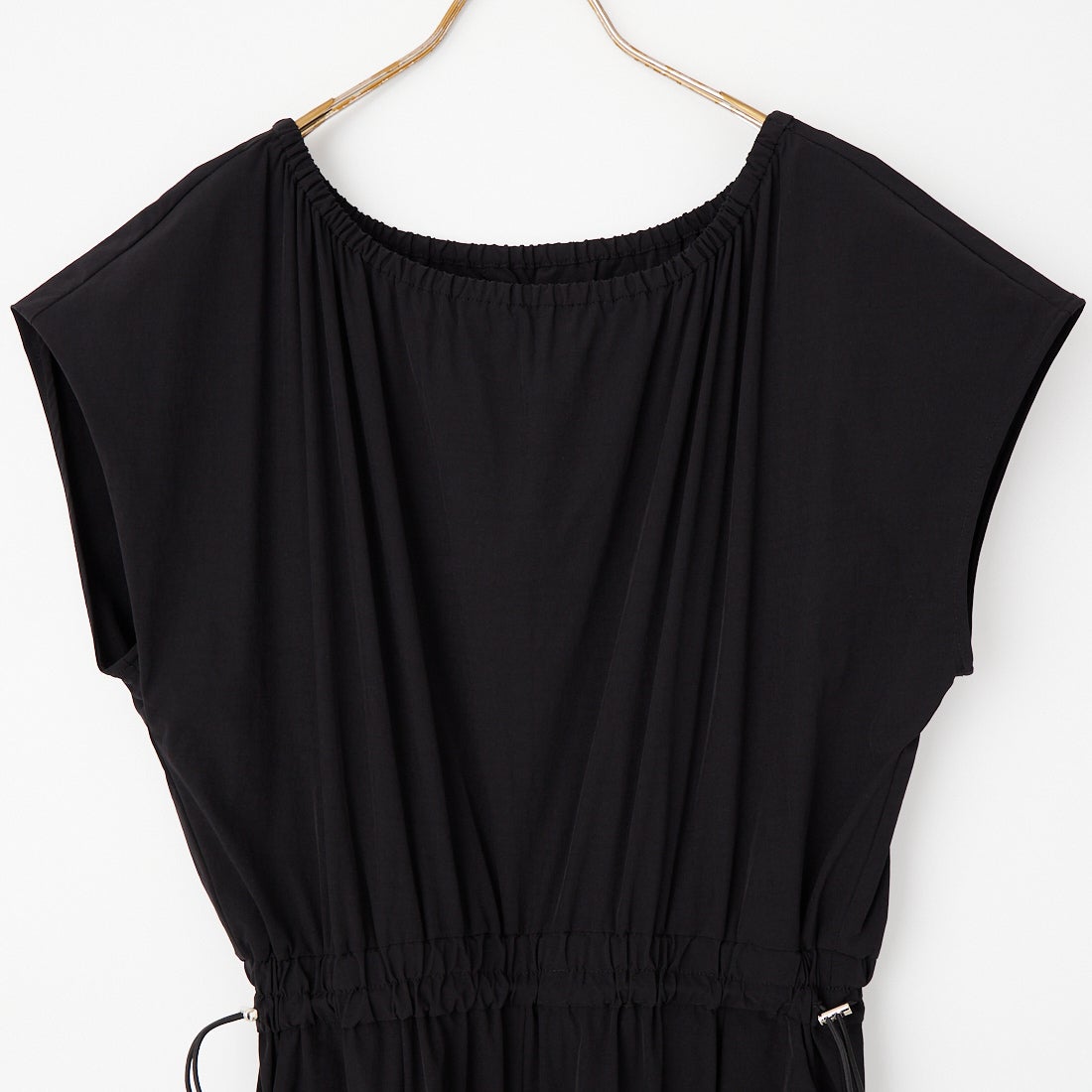 CHIGNON [シニヨン] エアイーズマルチオールインワン [3563-629MK] BLACK