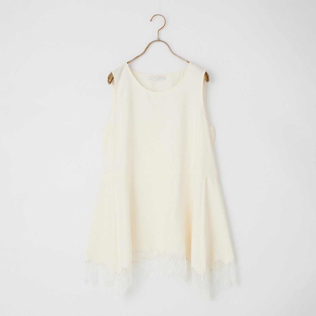 O/WHITE