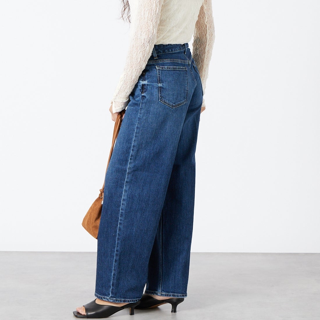 RED CARD TOKYO [レッドカード トーキョー] Seattle カーブデニム [12W14101DKU] A-STN DARK &&モデル身長：162cm 着用サイズ：22&&