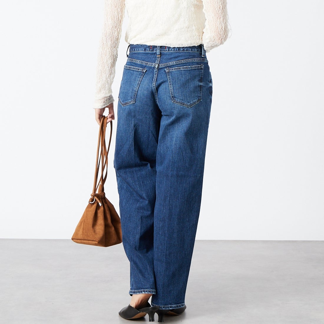 RED CARD TOKYO [レッドカード トーキョー] Seattle カーブデニム [12W14101DKU] A-STN DARK &&モデル身長：162cm 着用サイズ：22&&