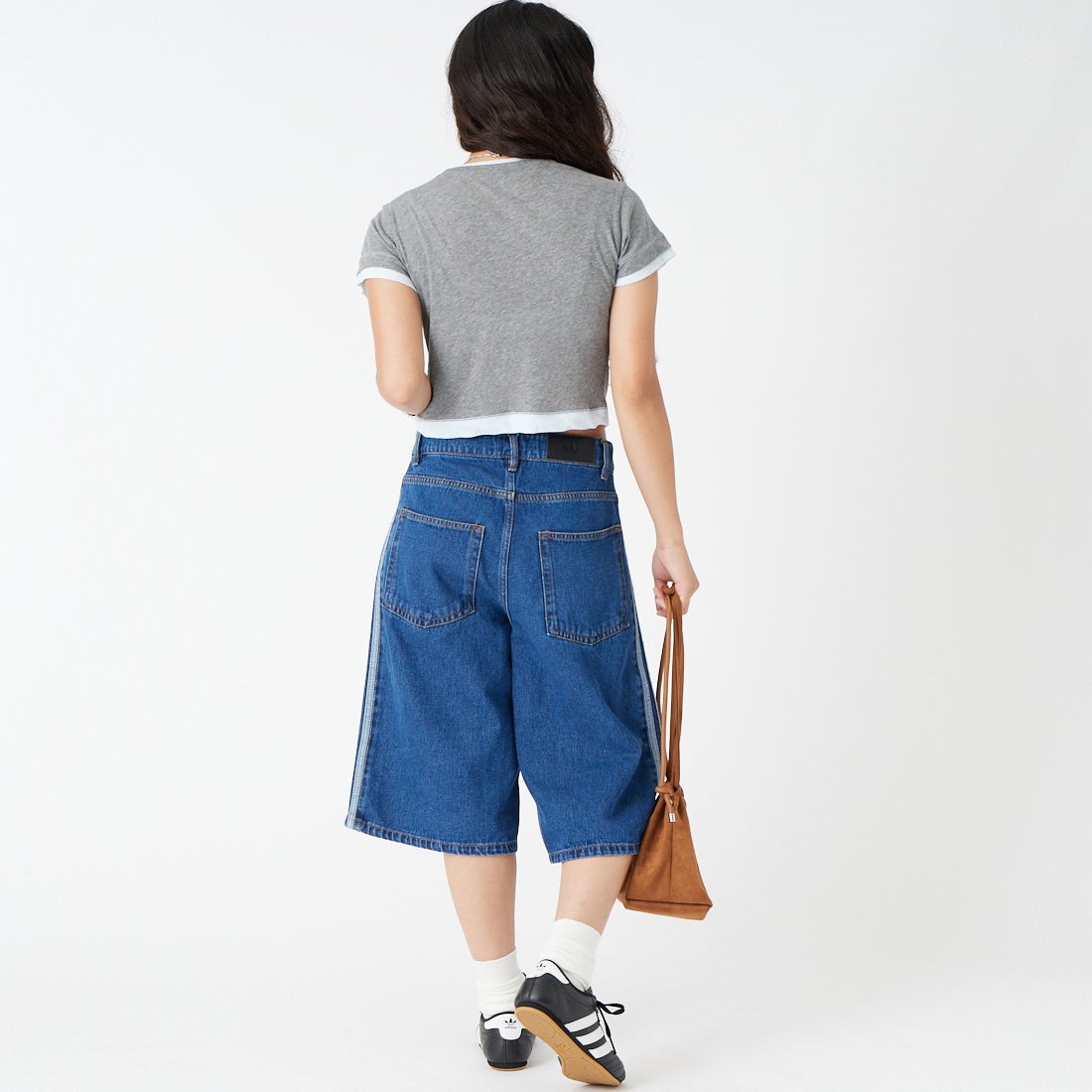 adidas Originals [アディダス オリジナルス] ファイアーバード アディカラーデニムショーツ [I8799] KD1500 &&モデル身長：162cm 着用サイズ：30&&