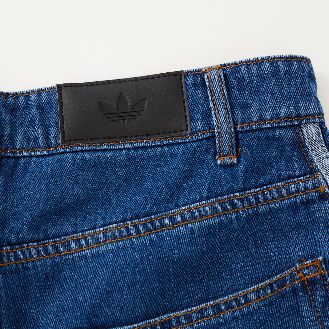 adidas Originals [アディダス オリジナルス] ファイアーバード アディカラーデニムショーツ [I8799] KD1500