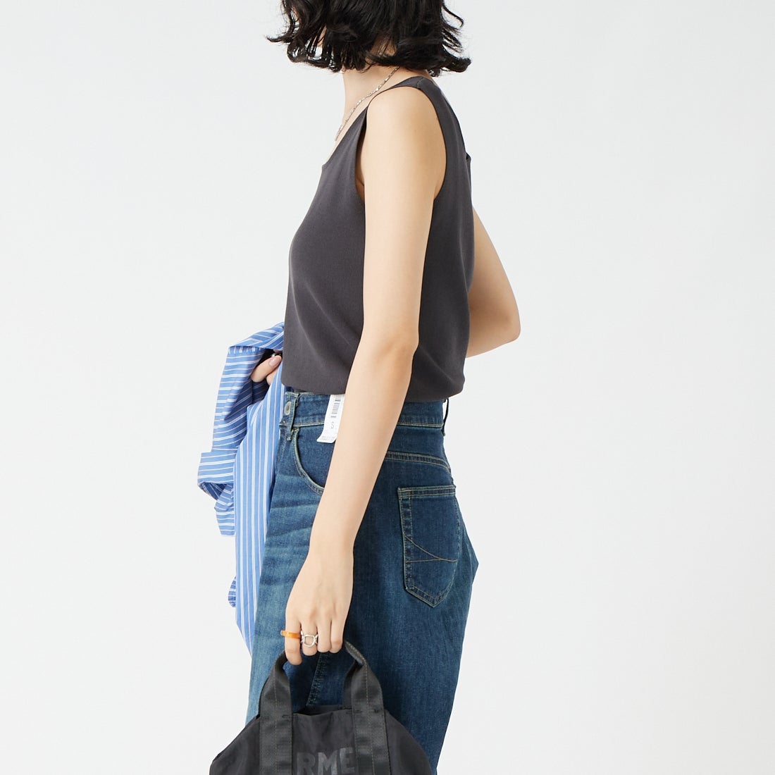 CLOCHE [クロシェ] スクエアニットタンクトップ [65285508] ﾁｬｺｰﾙ &&モデル身長：162cm 着用サイズ：2&&