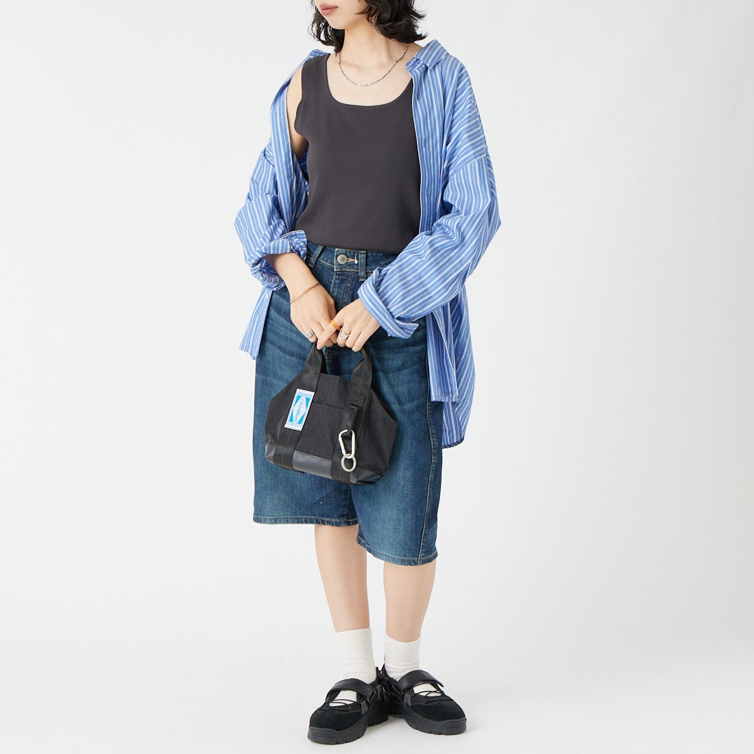 CLOCHE [クロシェ] スクエアニットタンクトップ [65285508] ﾁｬｺｰﾙ &&モデル身長：162cm 着用サイズ：2&&